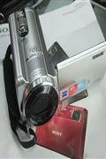 索尼(硬盘)数码摄象机DCR-SR68E